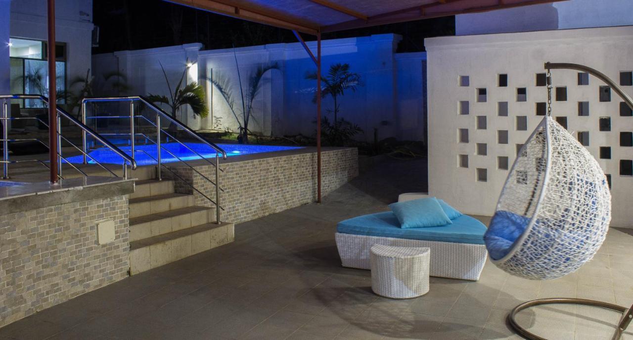 Seaclusion Diani Hotell Diani Beach Exteriör bild
